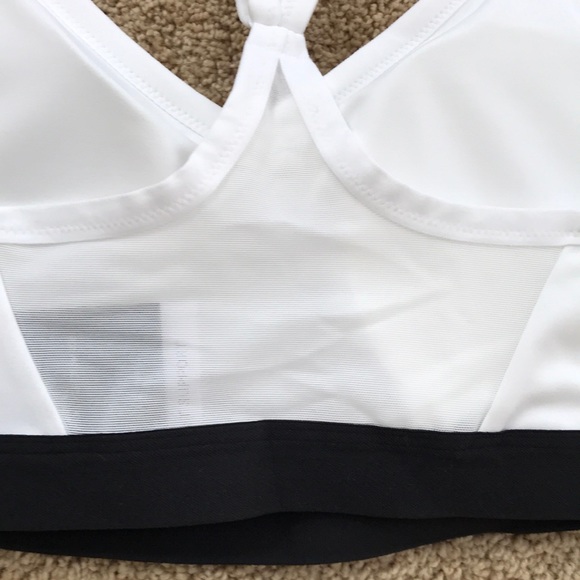 New! Nike White XL light support bra with mesh - Picture 3 of 5
